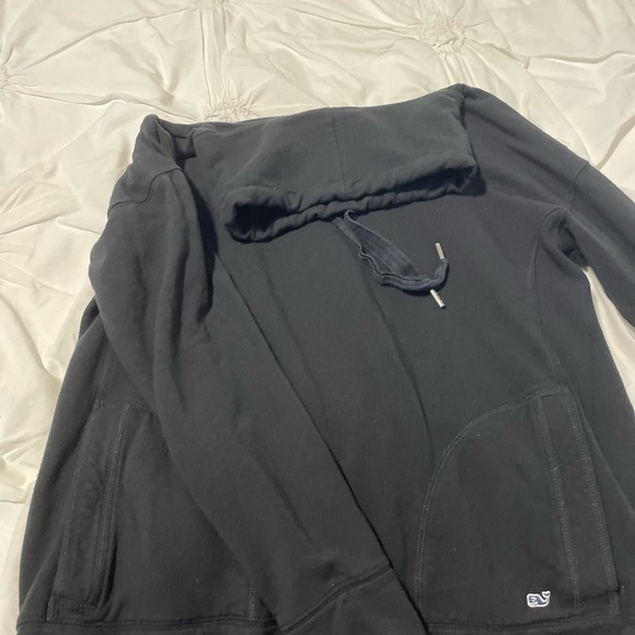 Vineyard Vines cowl neck sweatshirt size small - Picture 4 of 4